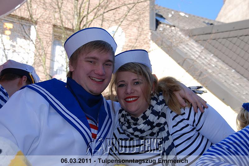 082.jpg