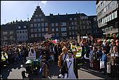 051.jpg