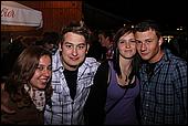 061.jpg