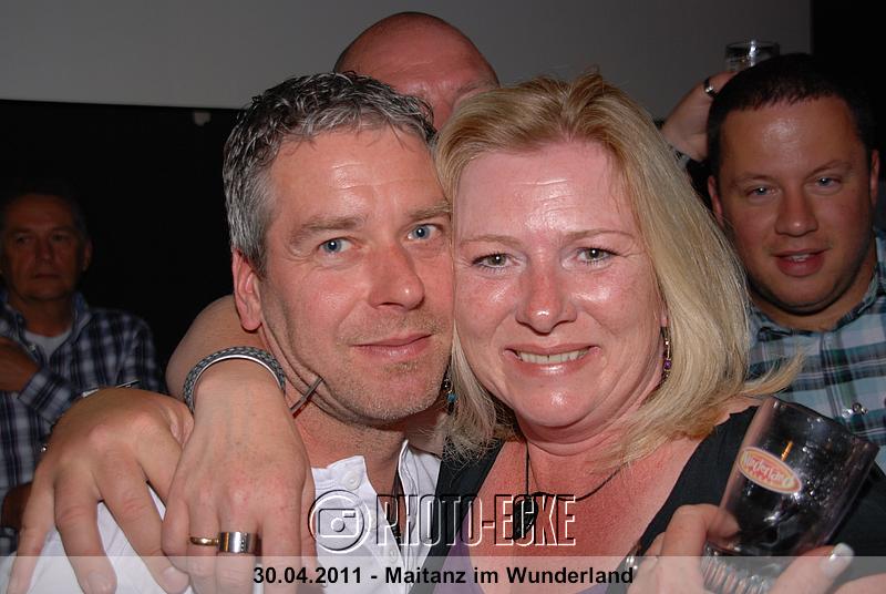 053.jpg