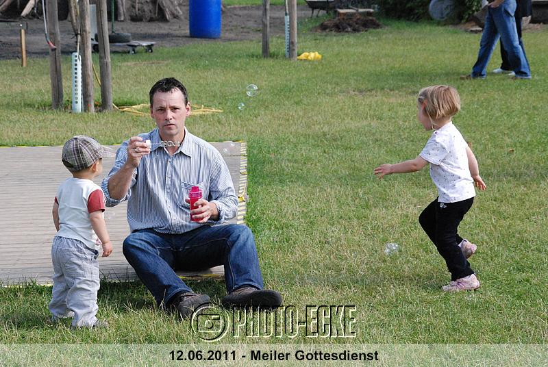 015.jpg