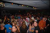 050.jpg