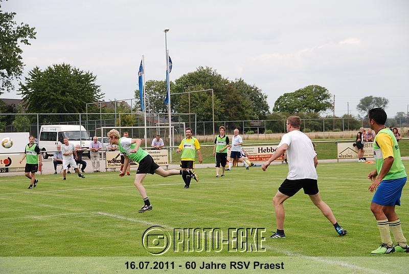 073.jpg