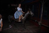 085.jpg