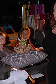 048.jpg