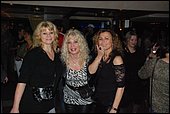 047.jpg