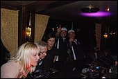 057.jpg